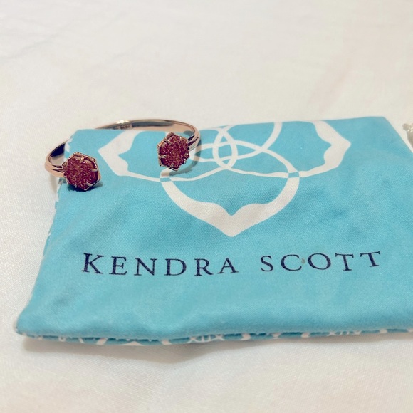 ✨GUC Kendra Scott Cuff Bracelet✨ - Picture 2 of 4